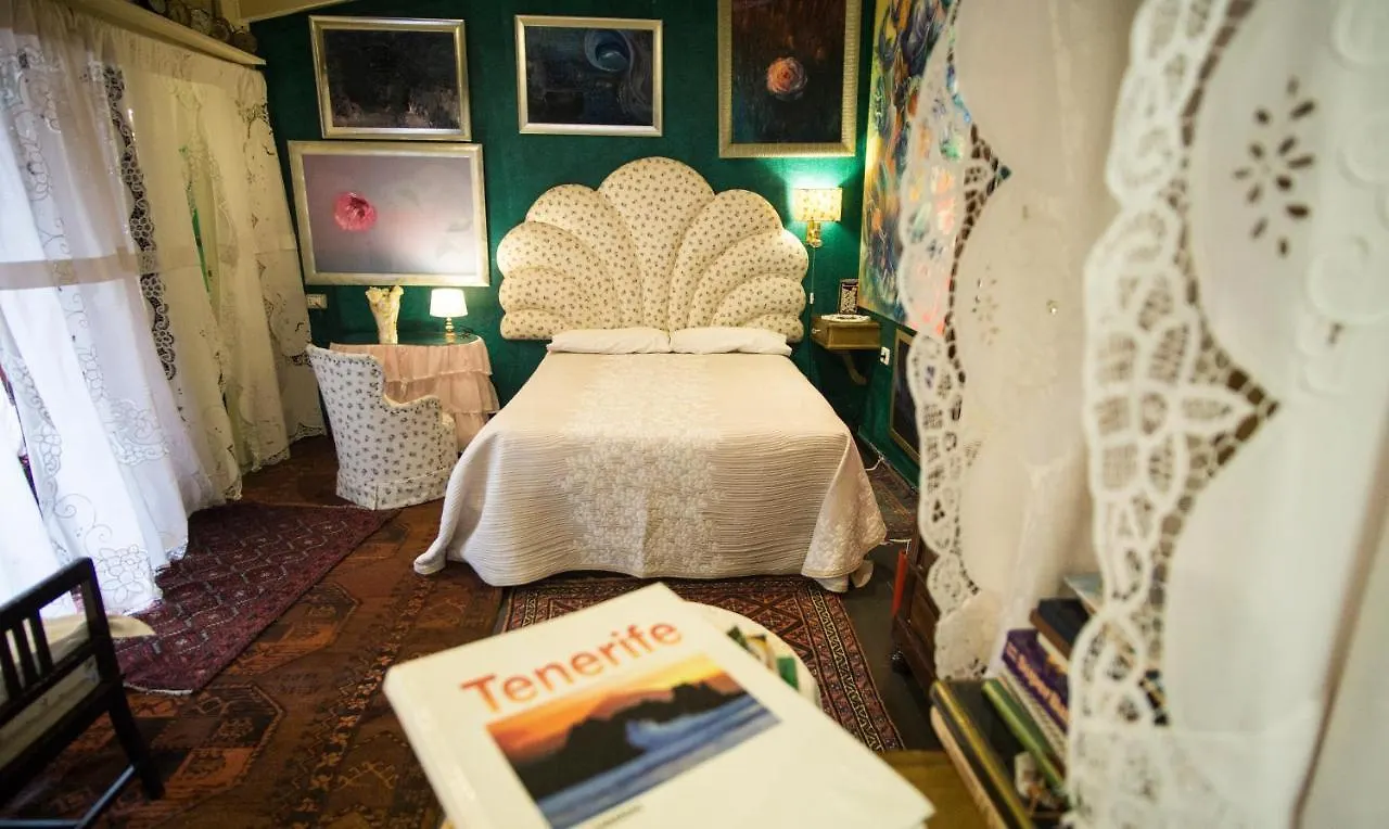 Casa Luminosa Bed & Breakfast Bocacangrejo