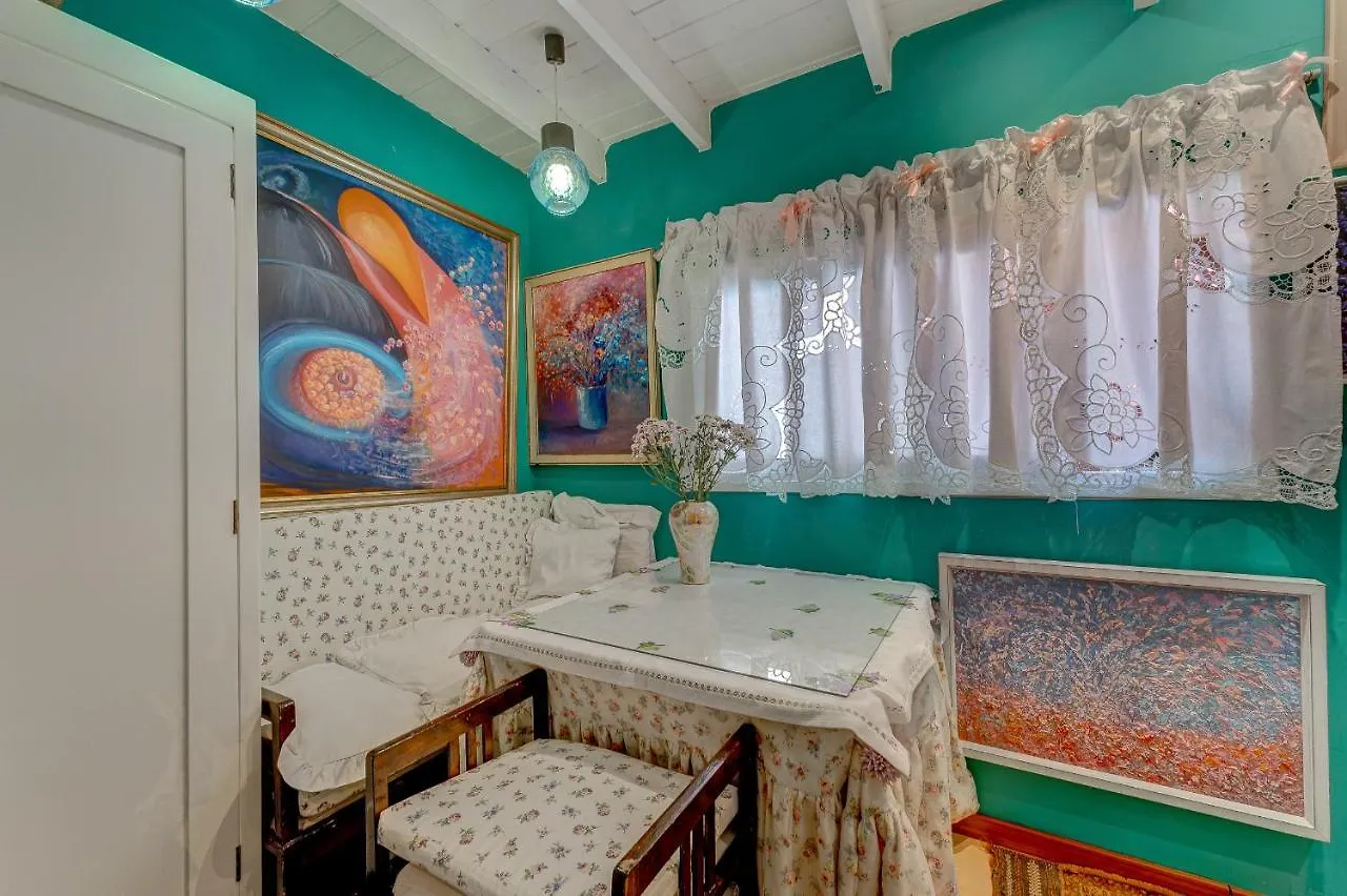 Casa Luminosa Bed & Breakfast Bocacangrejo